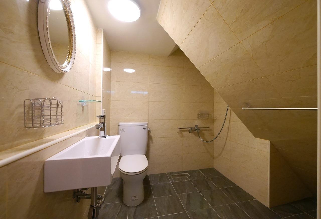 Chi Chi B&B Đài Nam Ngoại thất bức ảnh